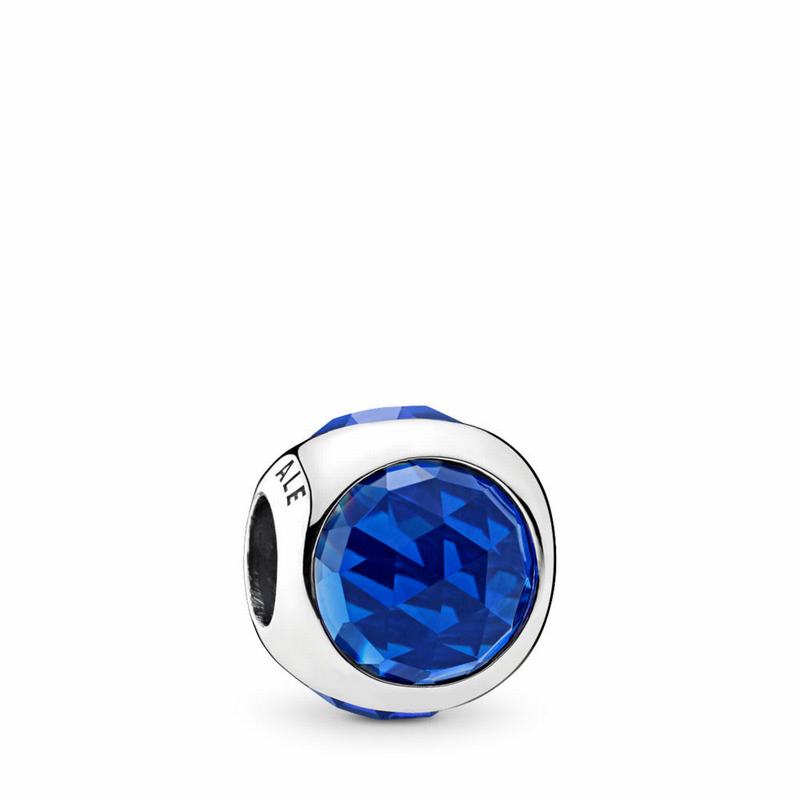 Pandora Australia Radiant Droplet Charm - Sterling Silver | XWKAZG780